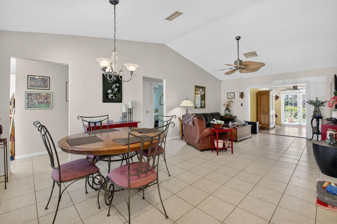 Photo of 9389 Longmeadow Circle