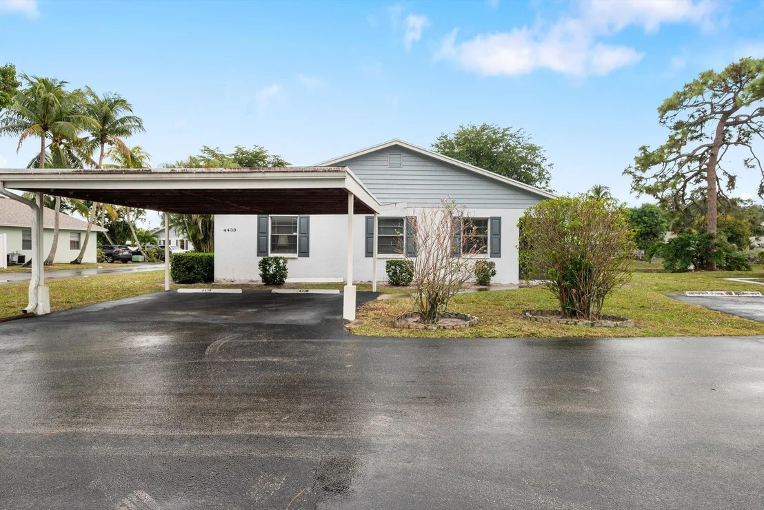 Photo of 4439 Walden Circle