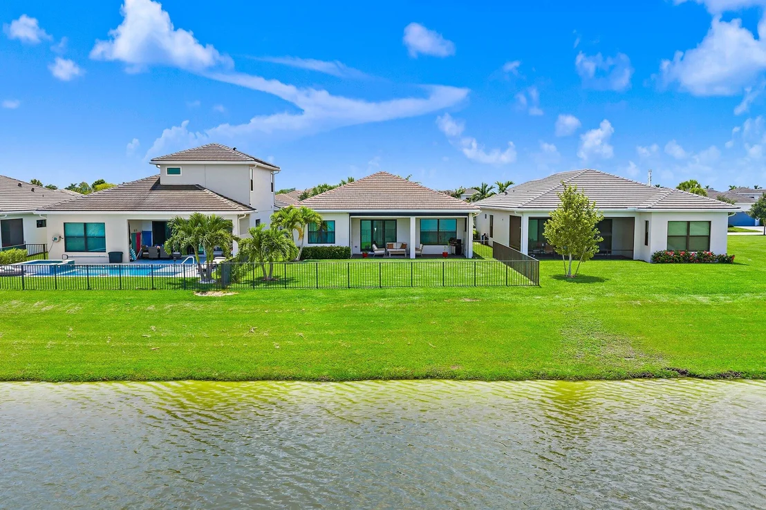 Photo of 15883 Key Biscayne Lane