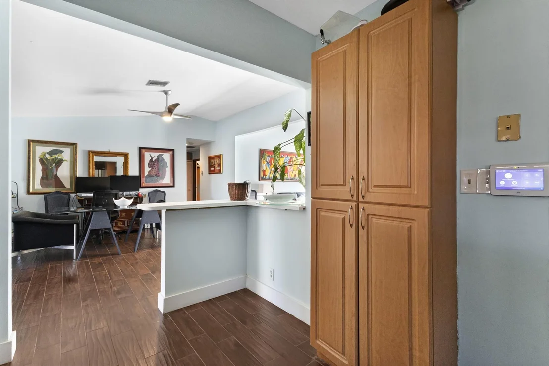 Photo of 9231 N Cypress Circle