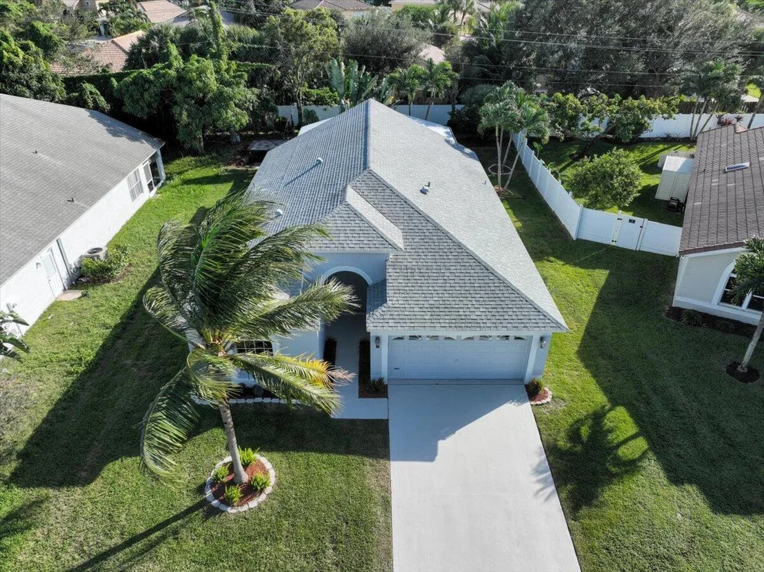 Photo of 12 Meadows Park Lane