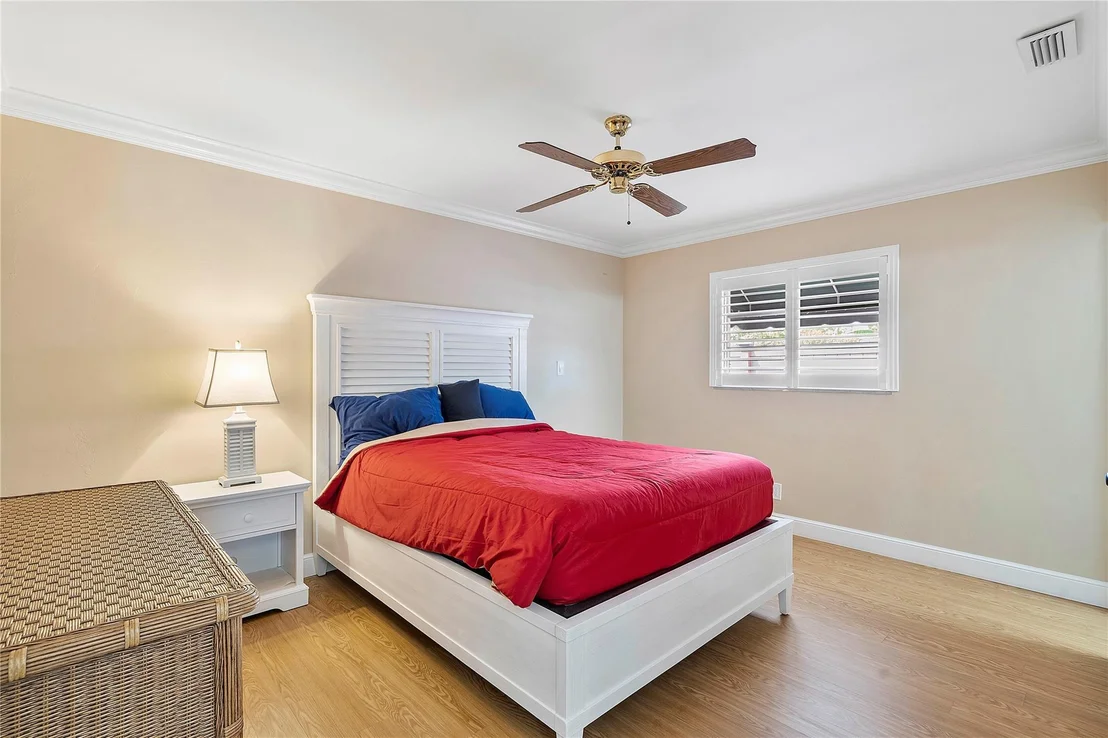 Photo of 601 SE 2nd Terrace