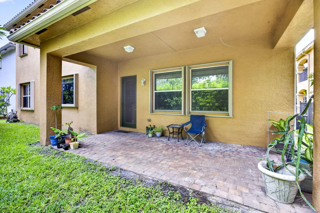 Photo of 742 Cresta Circle