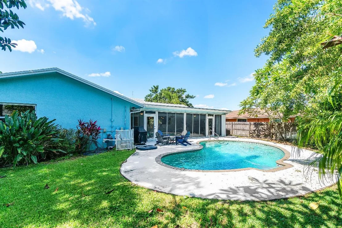 Photo of 1108 Petrel Road