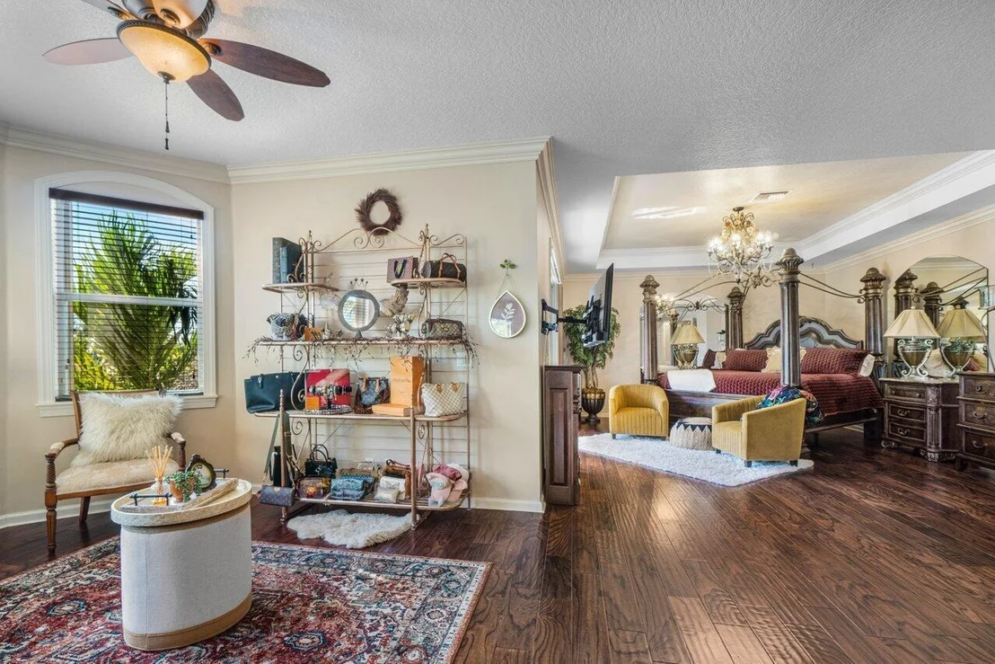 Photo of 9208 Pineville Drive