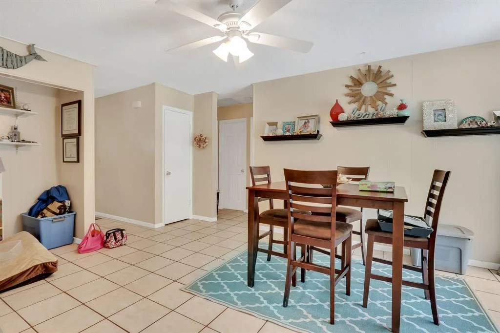 Photo of 574 N Dover Road