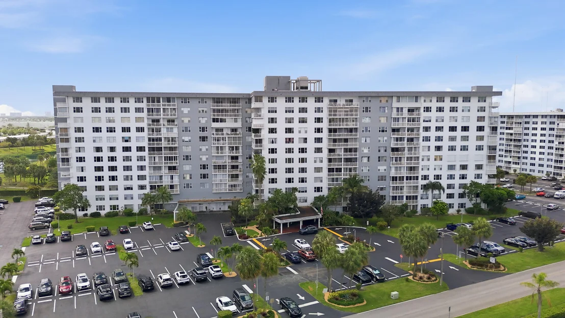Photo of Unit 310 at 3800 Hillcrest Drive