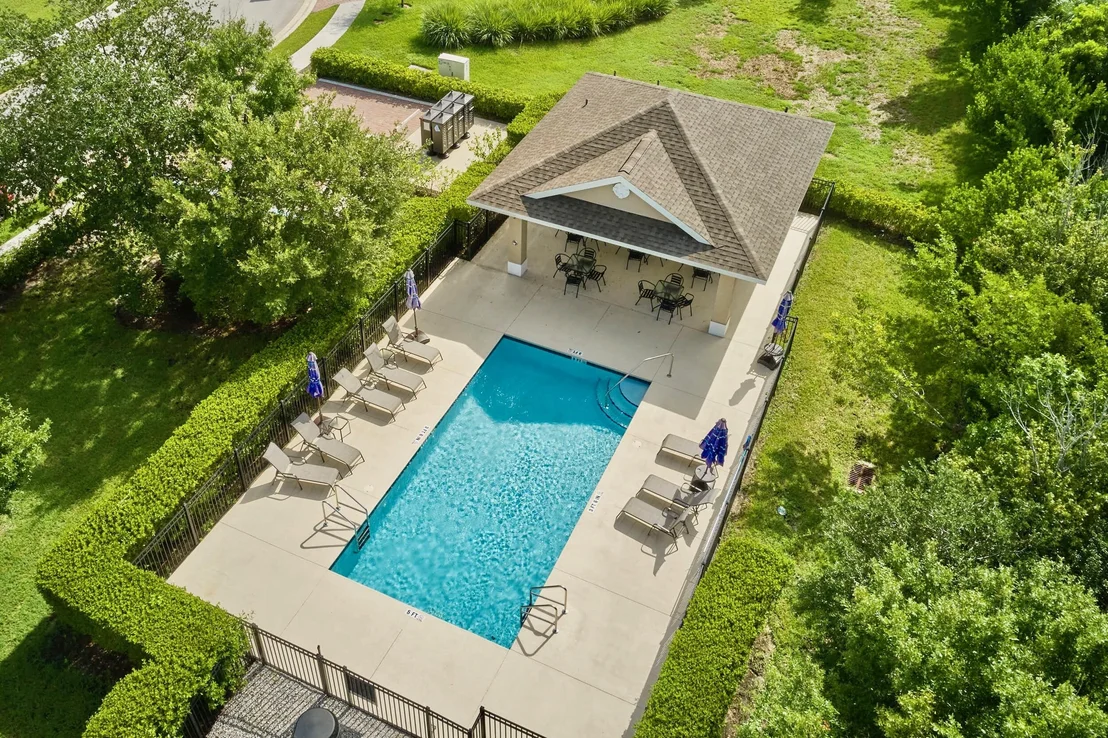 Photo of 1785 Willows Square