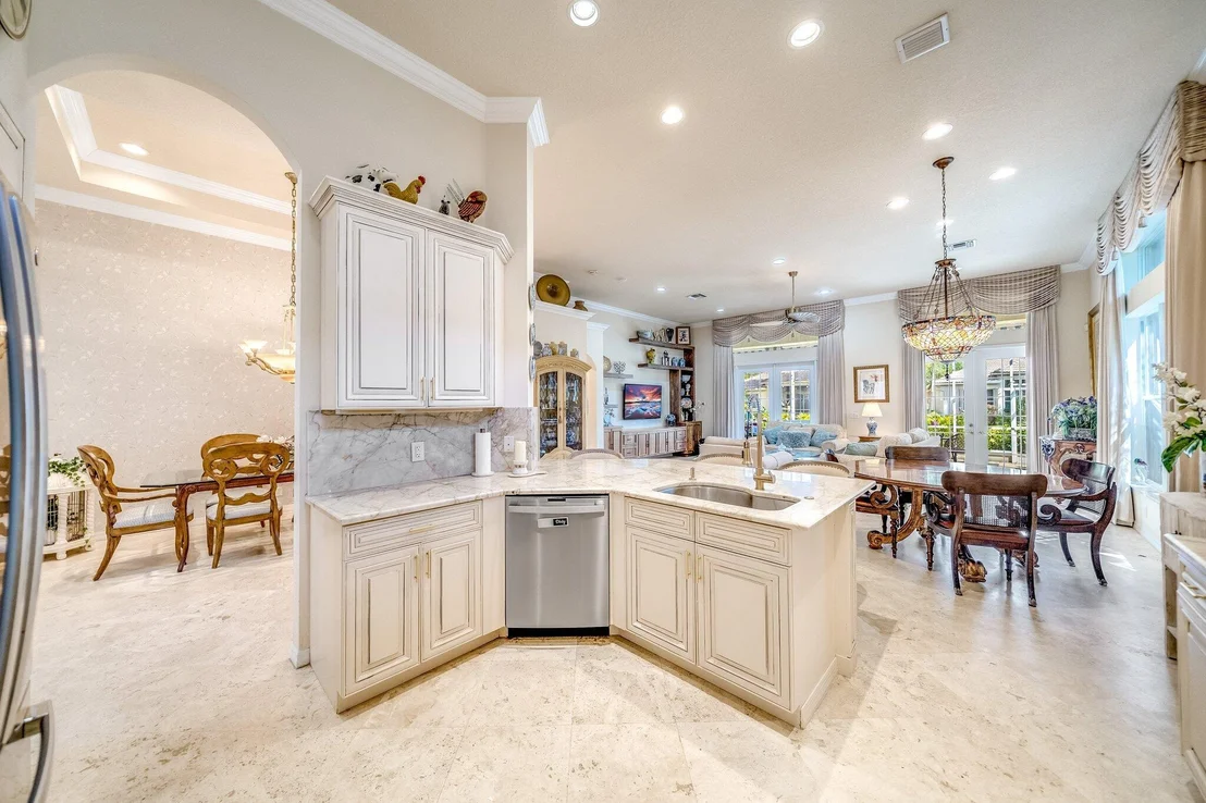 Photo of 7187 Veneto Drive