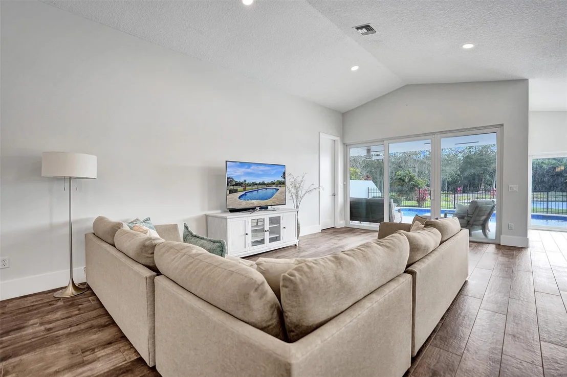 Photo of 21464 Bridge View Drive