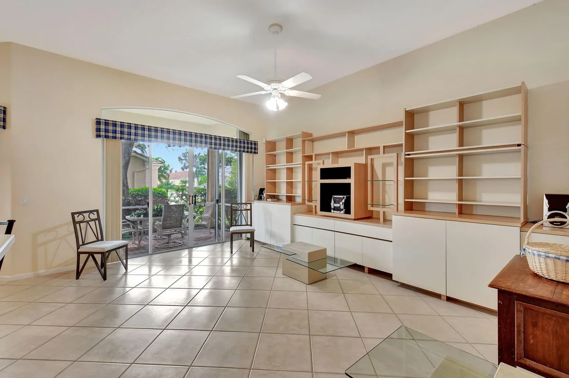 Photo of 7064 Demedici Circle