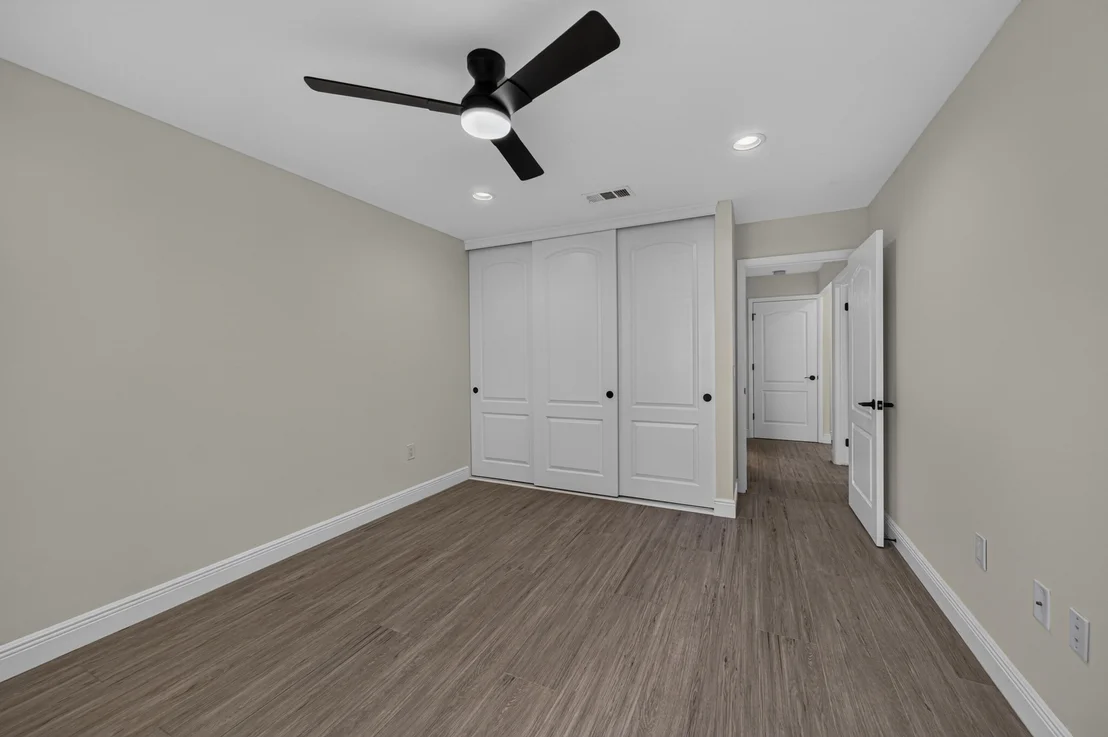 Photo of 406 RIVER EDGE Road