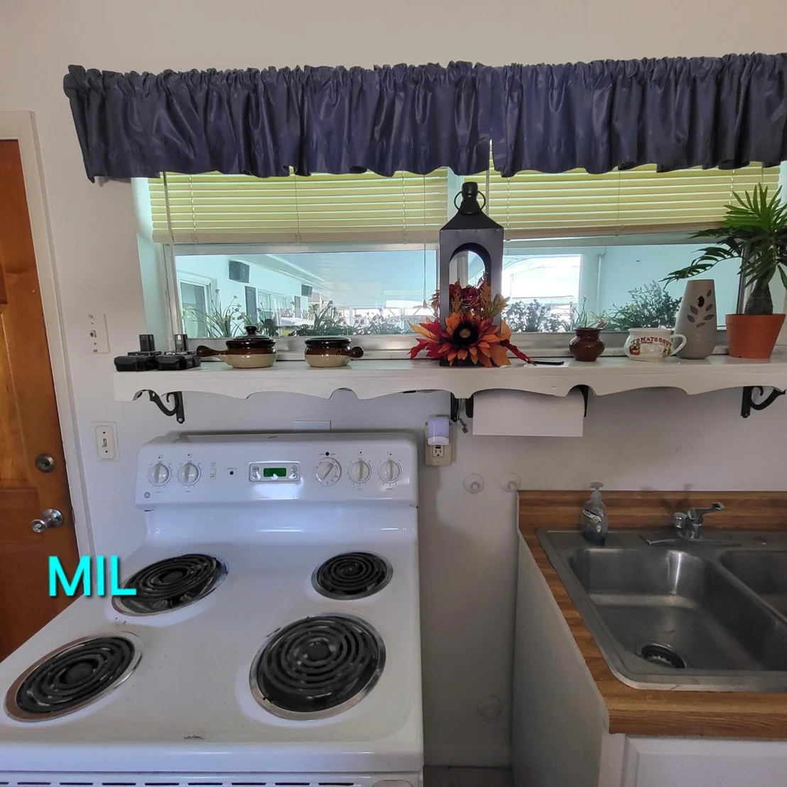 Photo of 2928 SE 27th Street