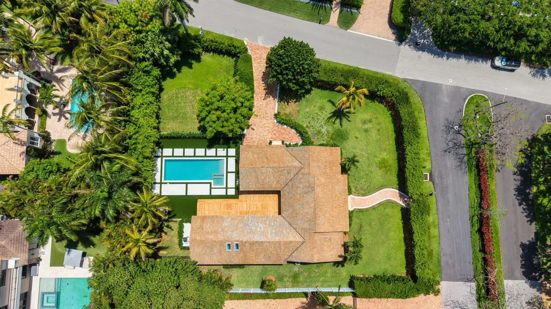 Photo of 1017 Tamarind Road