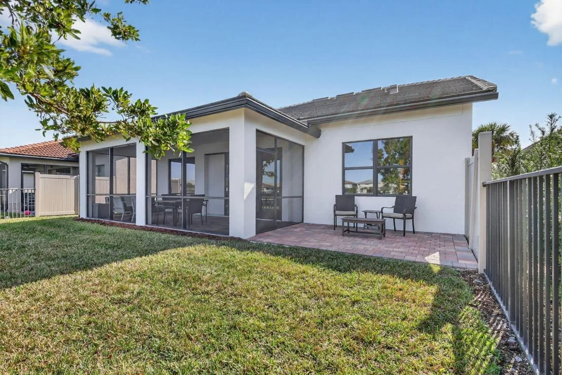 Photo of 8275 Pedigree Circle