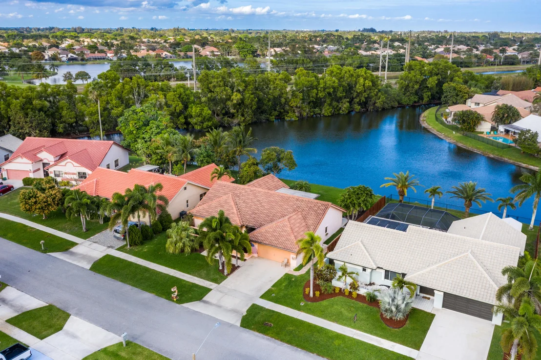 Photo of 9285 Laurel Green Drive