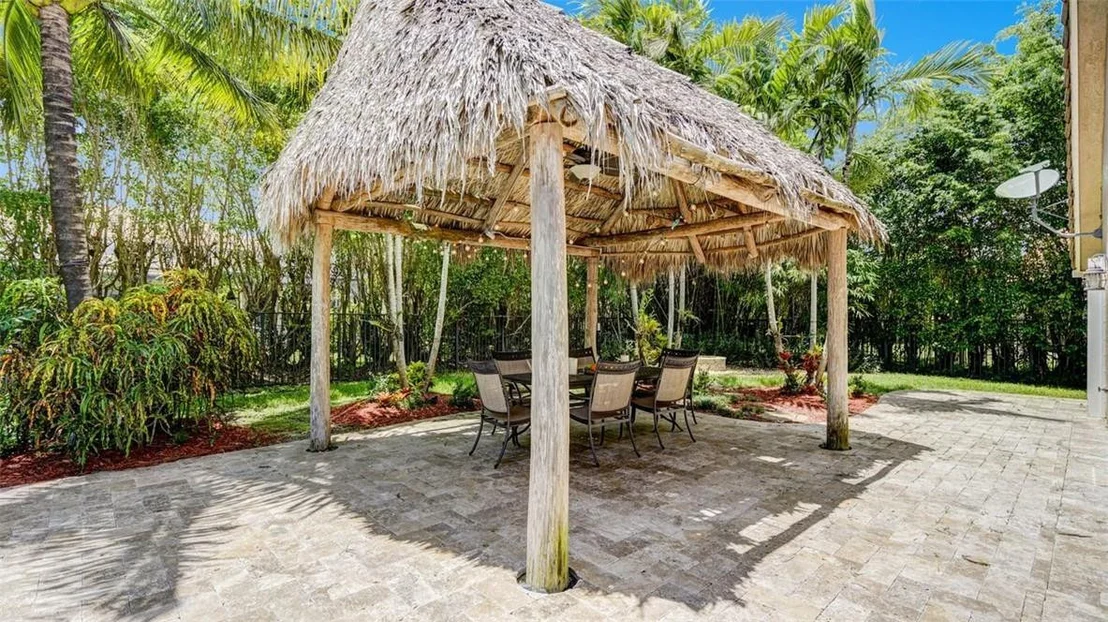 Photo of 475 Sabal Way