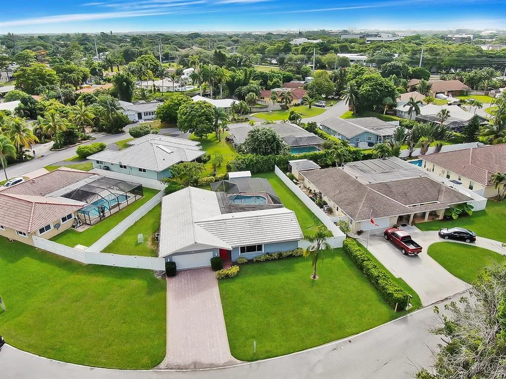 Photo of 102 Pinehurst Lane