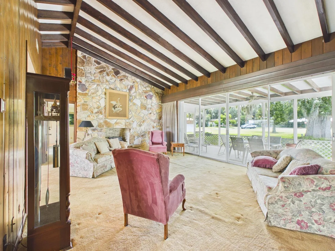 Photo of 1501 SE 8TH Drive
