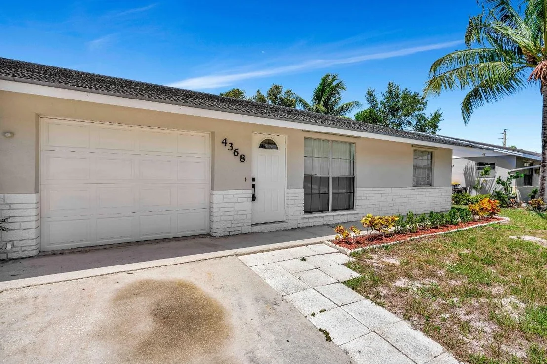 Photo of 4368 SE Hamilton Lane