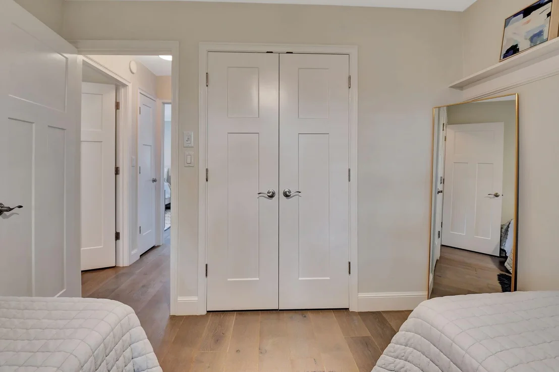Photo of 715 Sunshine Drive