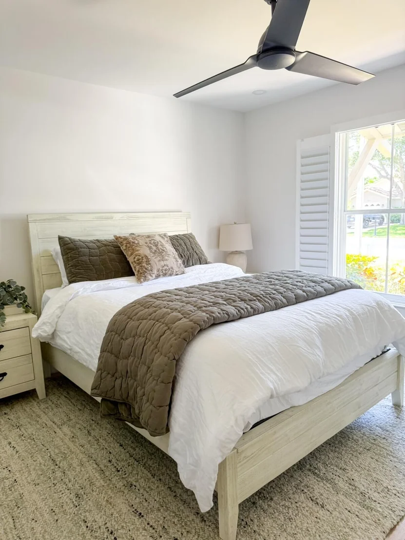 Photo of 7895 Manor Forest Boulevard