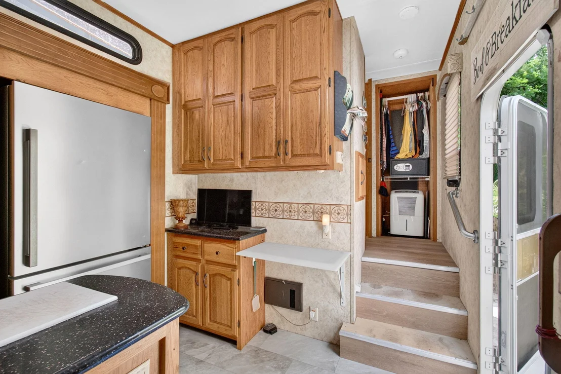Photo of 502 VENICE Drive