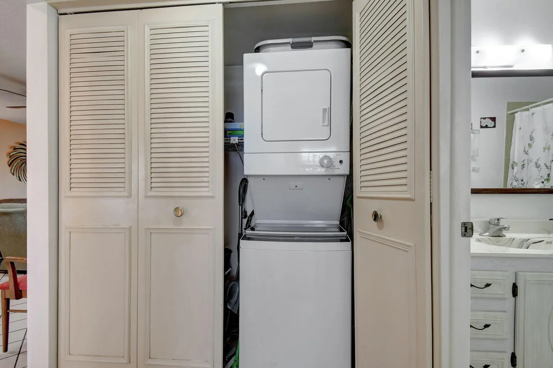 Photo of 273 Cape Cod Circle