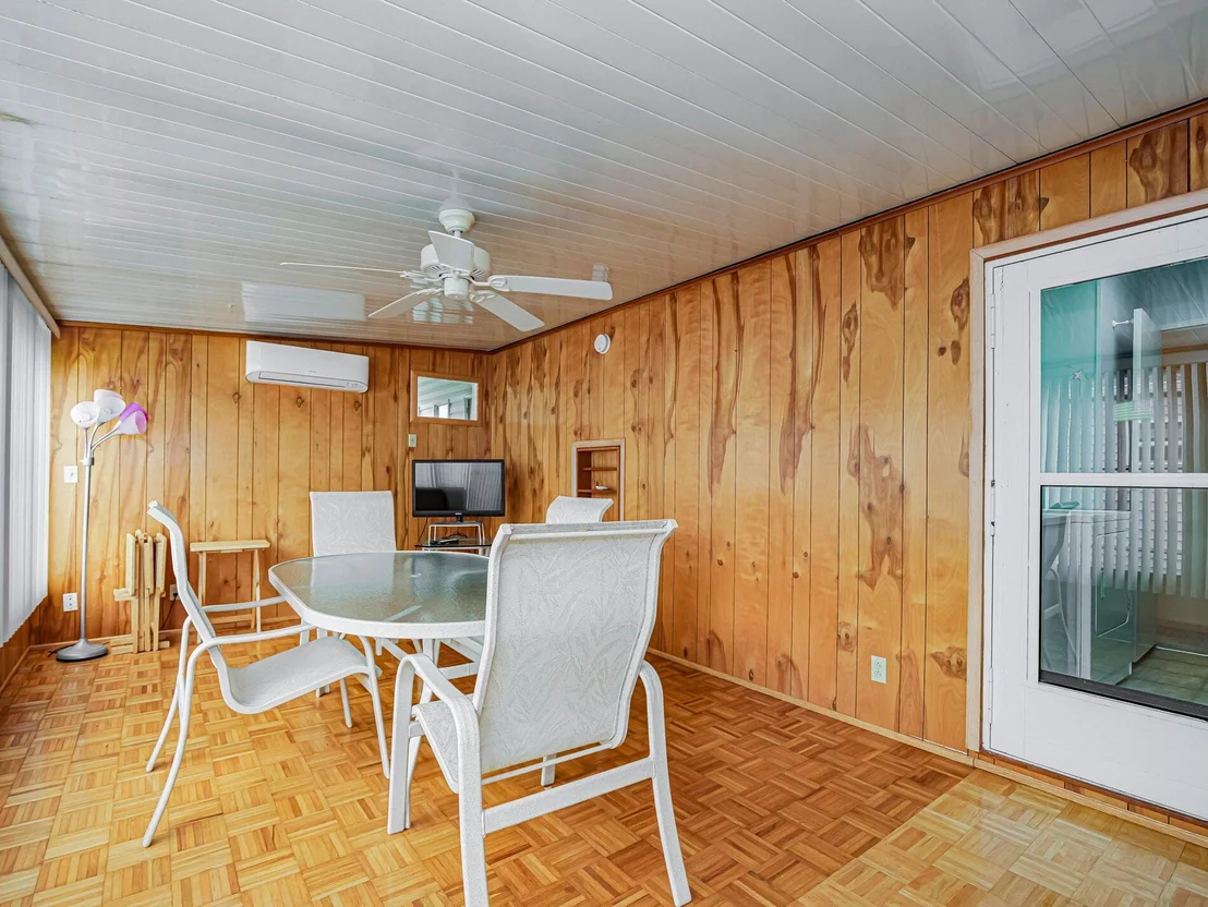 Photo of 1388 Barefoot Circle