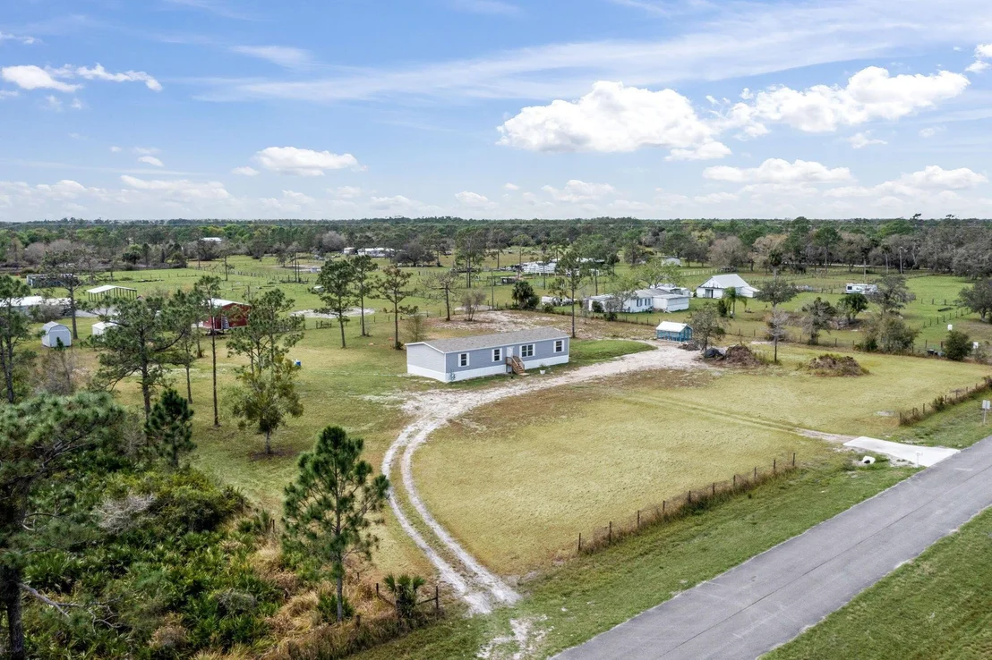 Photo of 2420 NW 344th Street