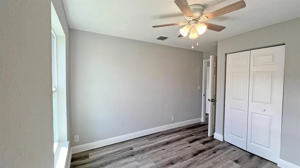 Photo of 1237 W 24th Street