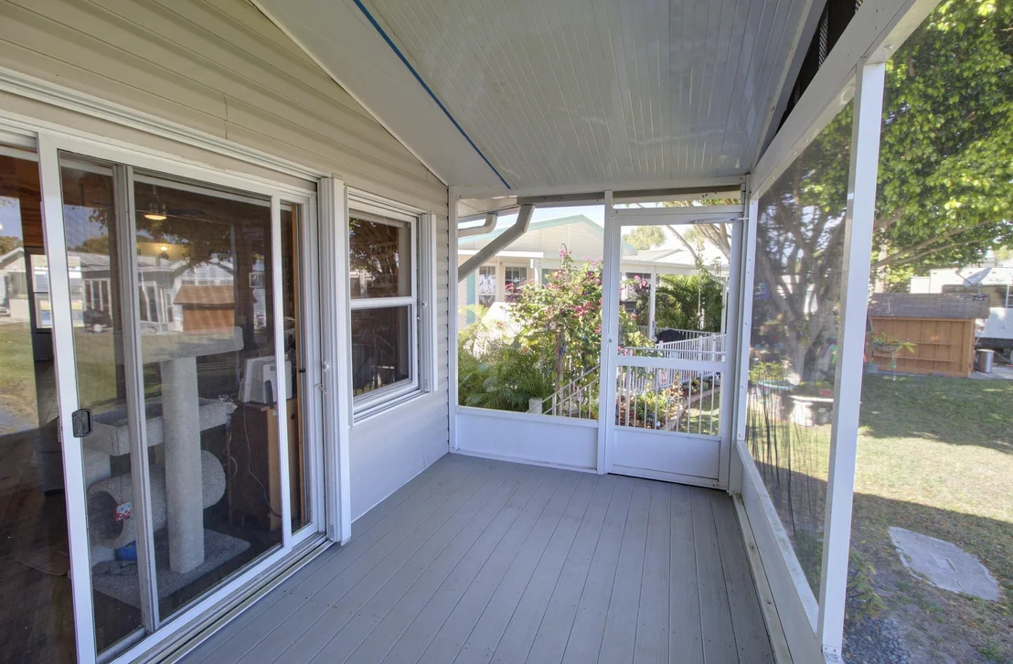 Photo of 6633 SE 52nd Street