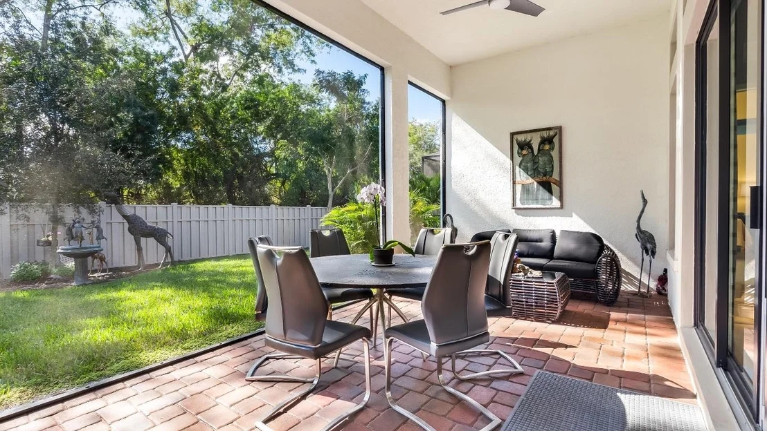 Photo of 7690 Cavern Lane
