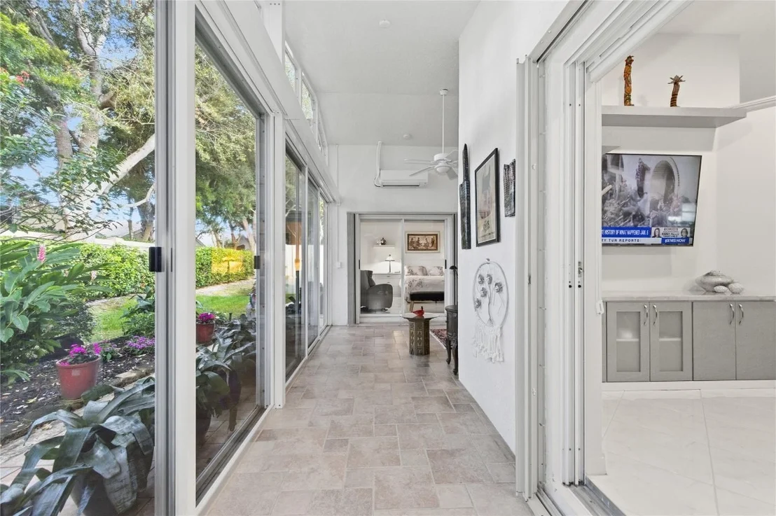 Photo of 6755 Viale Elizabeth