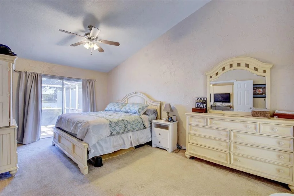 Photo of 1840 Edgewater Drive