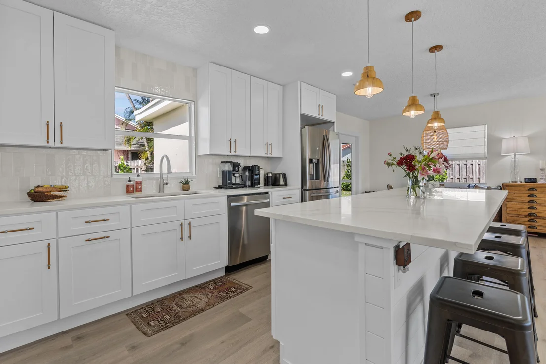 Photo of 4139 Russell Street