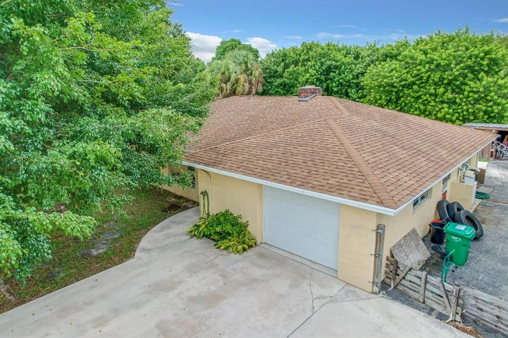 Photo of 6013 Seagrape Drive