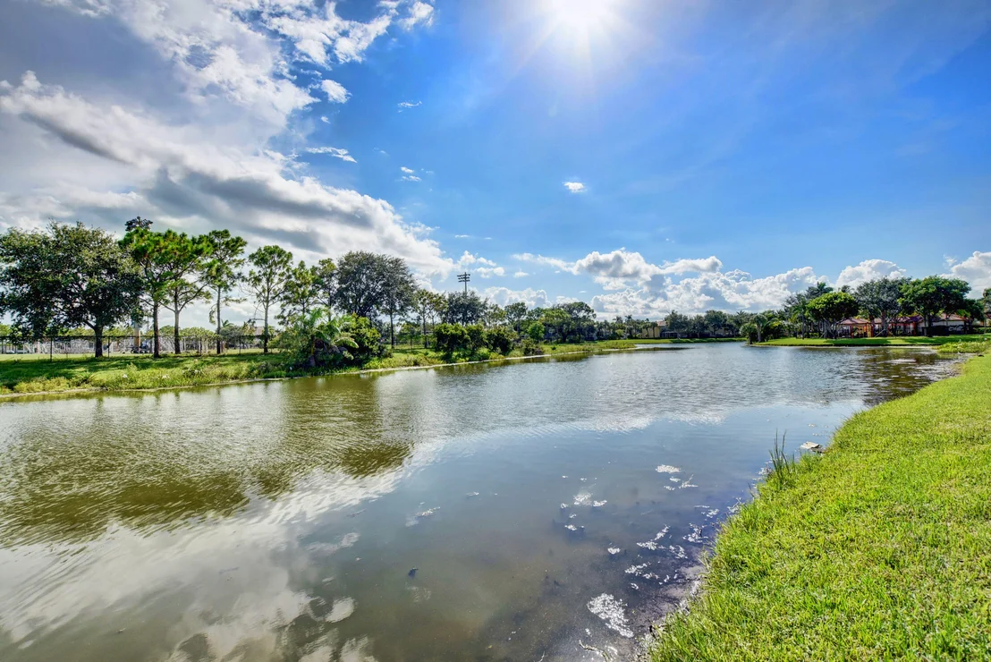 Photo of 6176 Spring Isles Boulevard