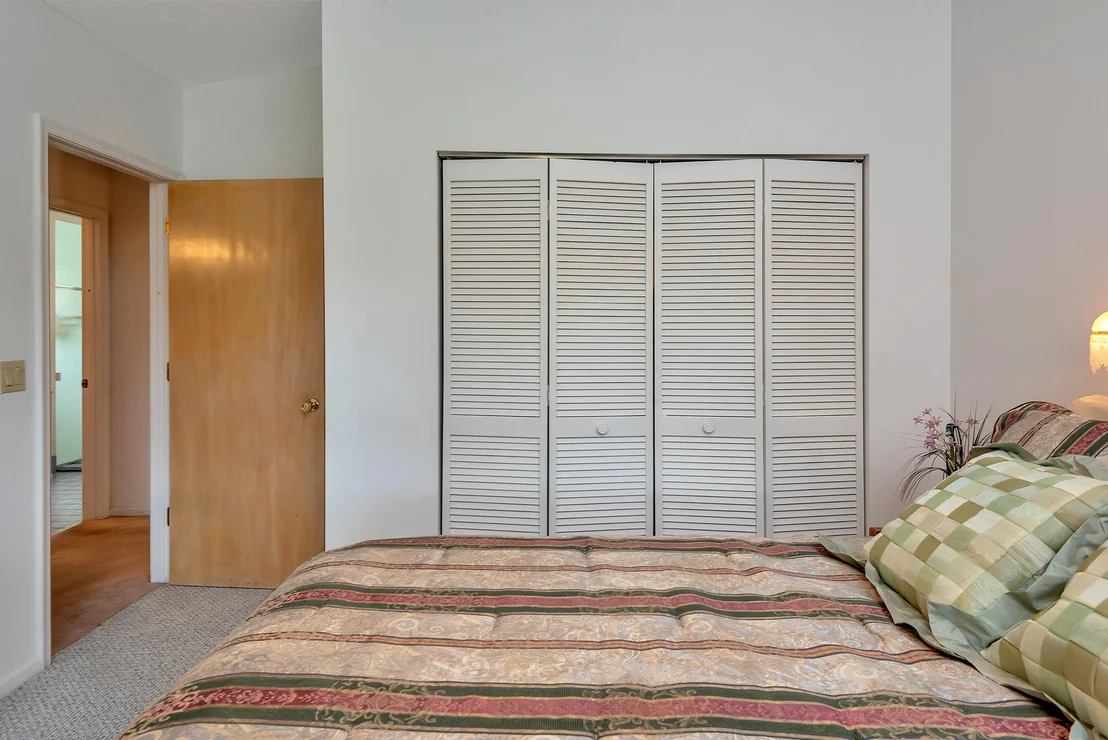 Photo of 13288 Compton Road