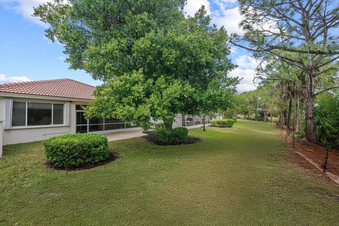 Photo of 2604 Clipper Circle