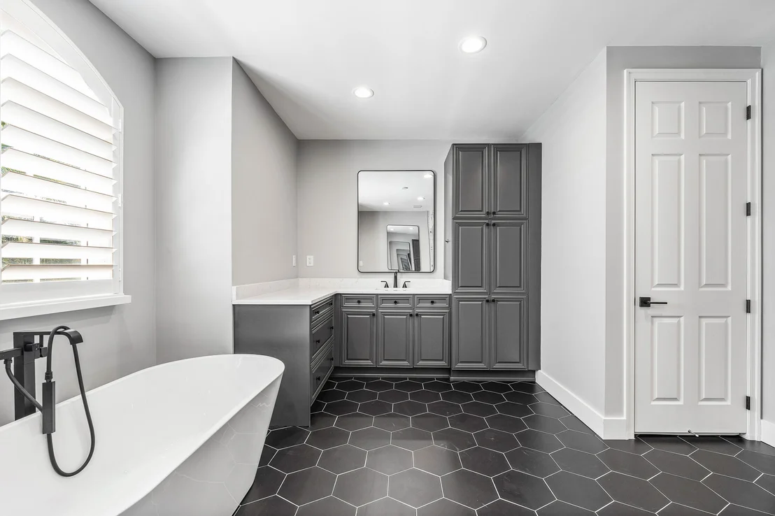 Photo of 8867 Starhaven Cove