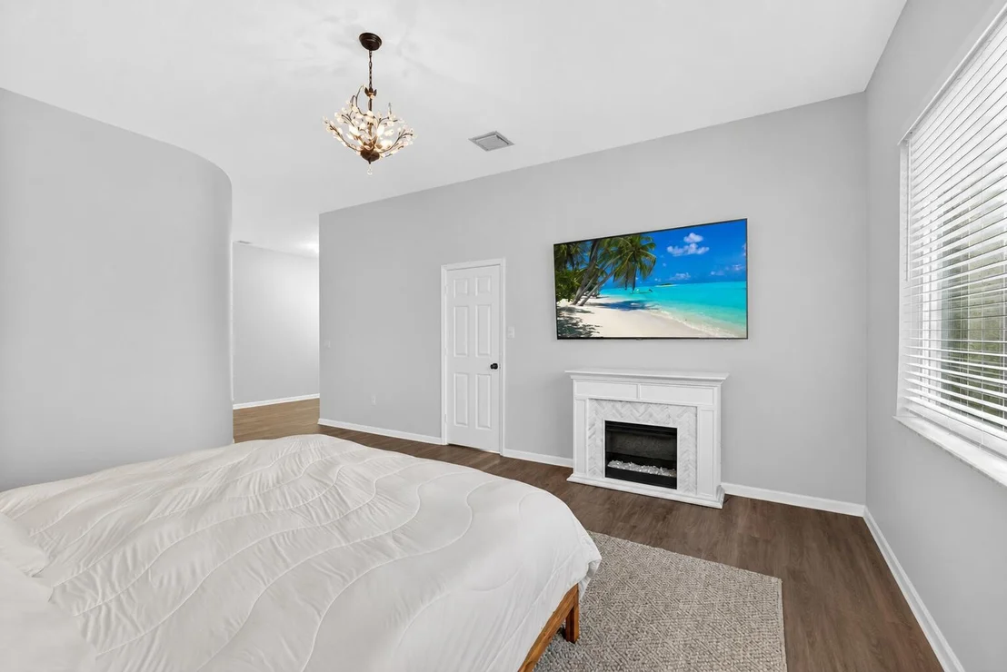 Photo of 2035 Reston Circle