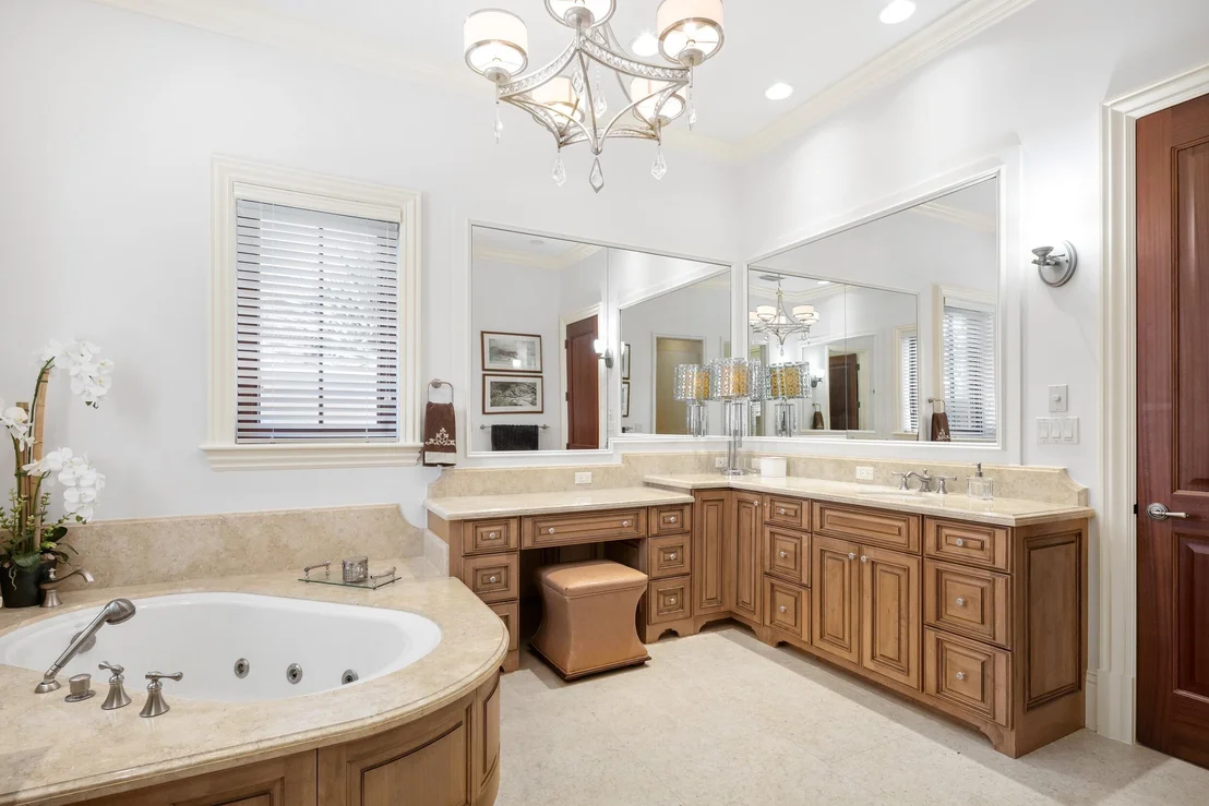 Photo of 306 Villa Drive