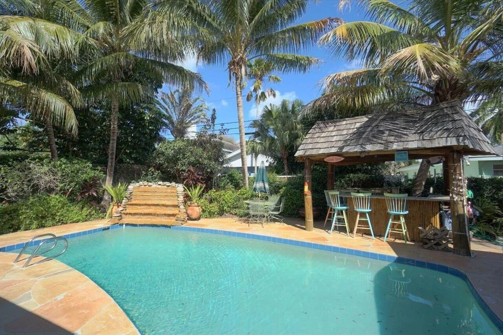 Photo of 701 Sunshine Drive