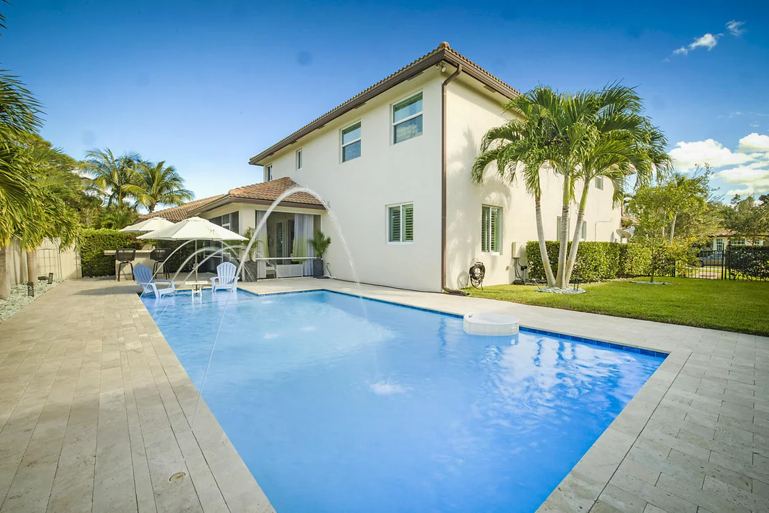 Photo of 7131 Limestone Cay Road