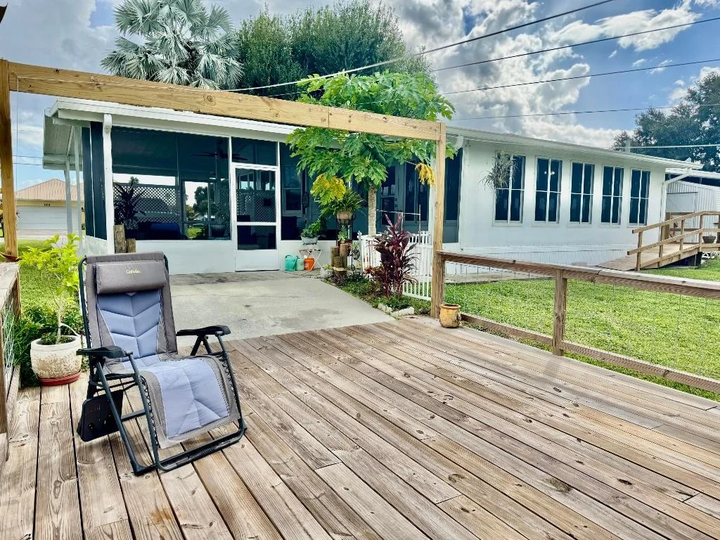 Photo of 1903 SE 30th Street S