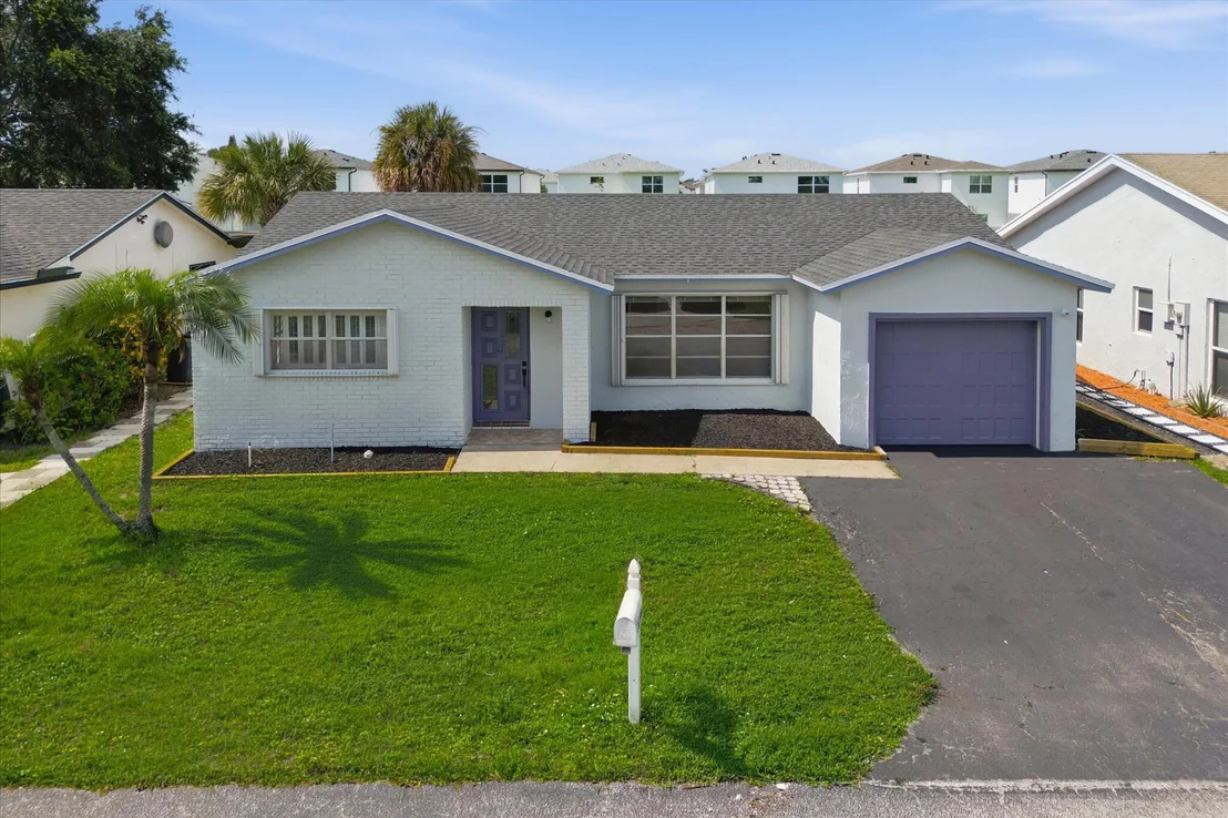 Photo of 7198 PINE FOREST Circle E