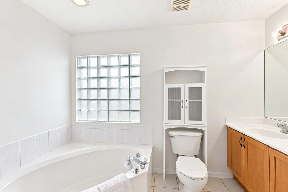 Photo of 6060 AZALEA Circle