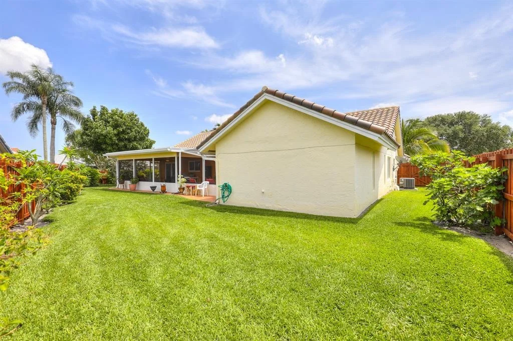 Photo of 5999 Sunberry Circle