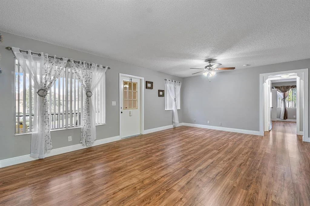 Photo of Unit A2 at 329 Knotty Pine Circle